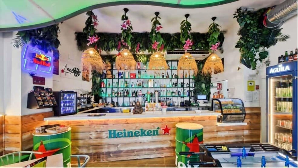 Avenida Emilio Lemos, 26, SEVILLA, Sevilla for sale - Building Photo - Image 3 of 22