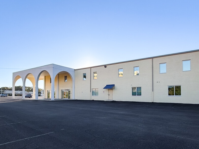 5935 Rivers Ave, North Charleston, SC for lease - Building Photo - Image 3 of 25