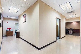 4714 N Armenia Ave, Tampa, FL for lease Building Photo- Image 1 of 8