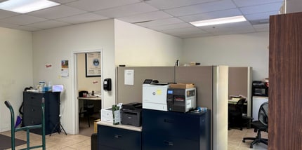 12101-12121 Wilfong Ct, Midlothian, VA for lease Interior Photo- Image 1 of 2