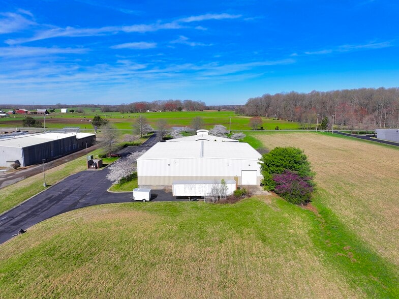 3145 Pleasant Grove Rd, White House, TN for lease - Building Photo - Image 3 of 8