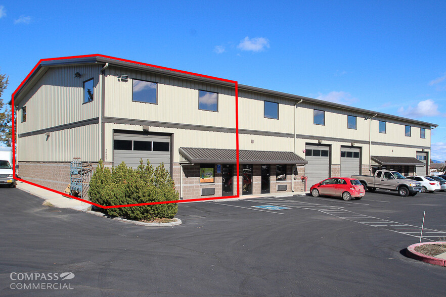 20802-20810 Sockeye Pl, Bend, OR for lease - Building Photo - Image 1 of 4