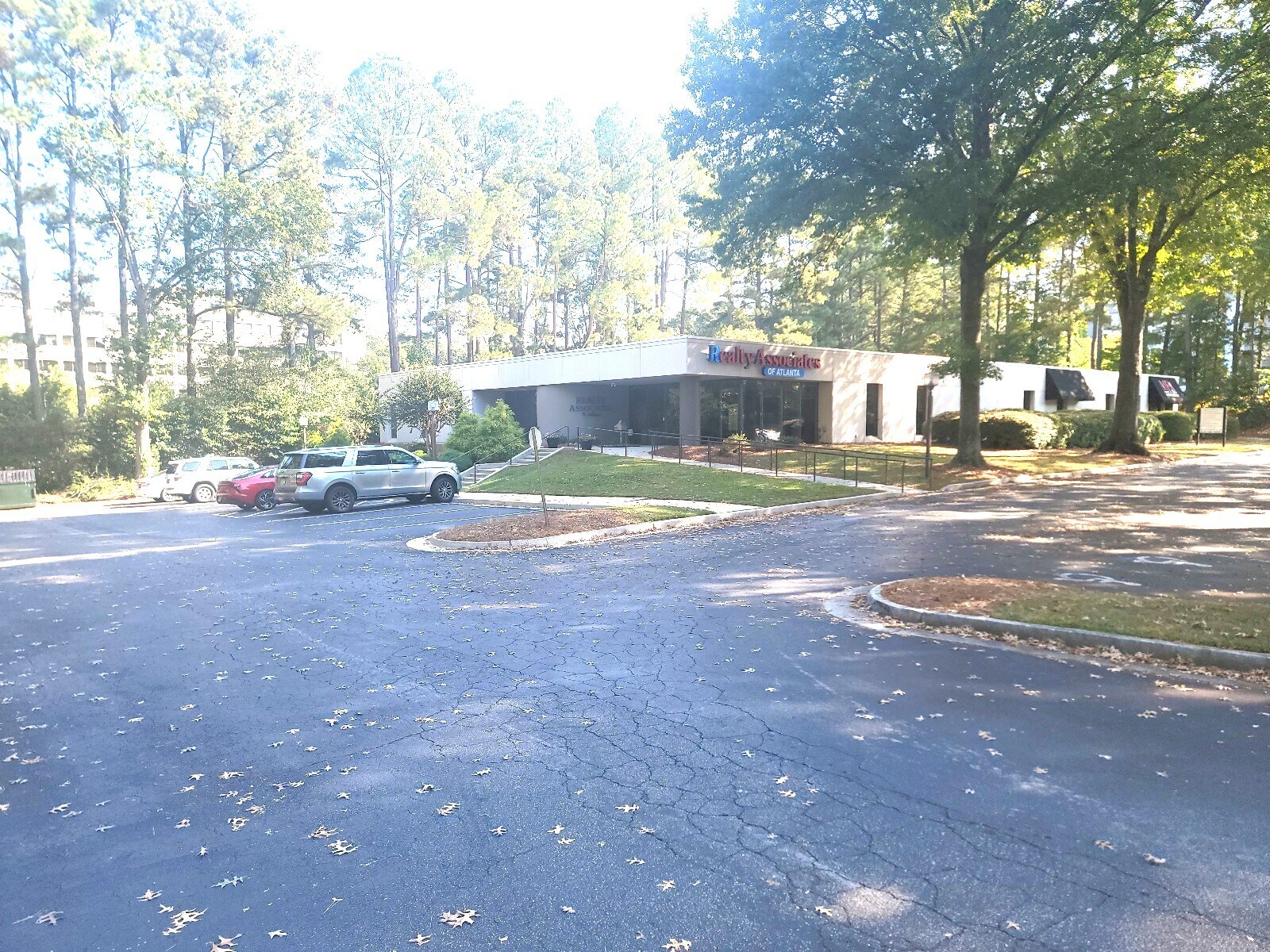 3350 Northlake Pky NE, Atlanta, GA à vendre Photo du bâtiment- Image 1 de 7