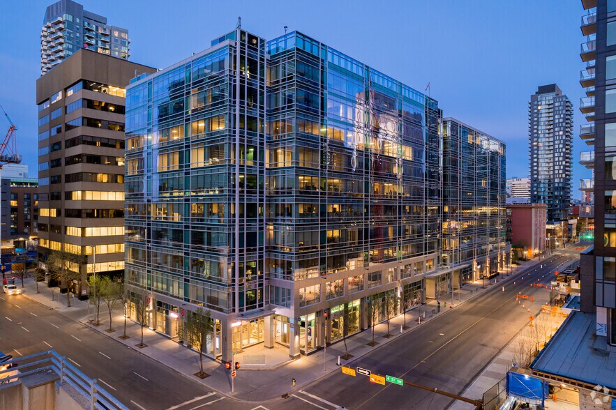 517 10th Ave SW, Calgary, AB à louer - Photo du bâtiment - Image 1 de 11