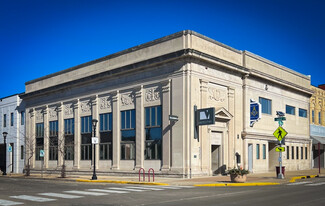 Plus de détails pour 201 E Main St, Reedsburg, WI - Bureau à louer