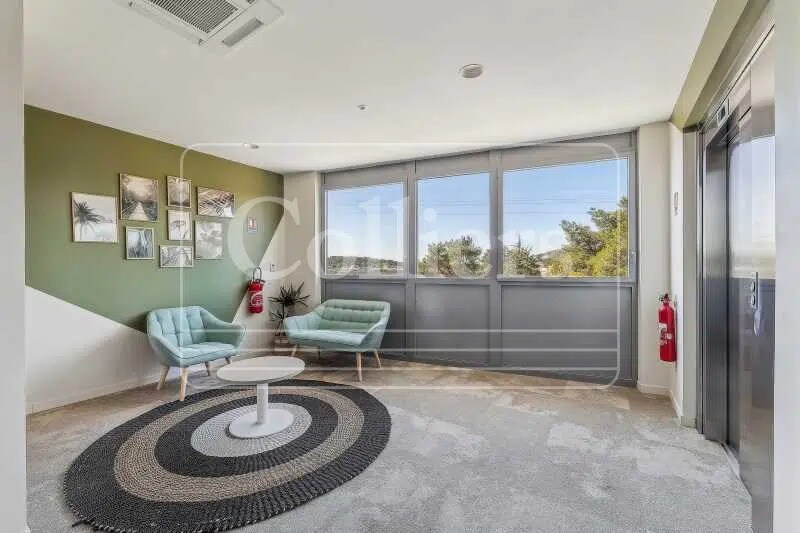 560 Avenue Du Club Hippique, Aix-en-Provence à louer - Photo du bâtiment - Image 3 de 21