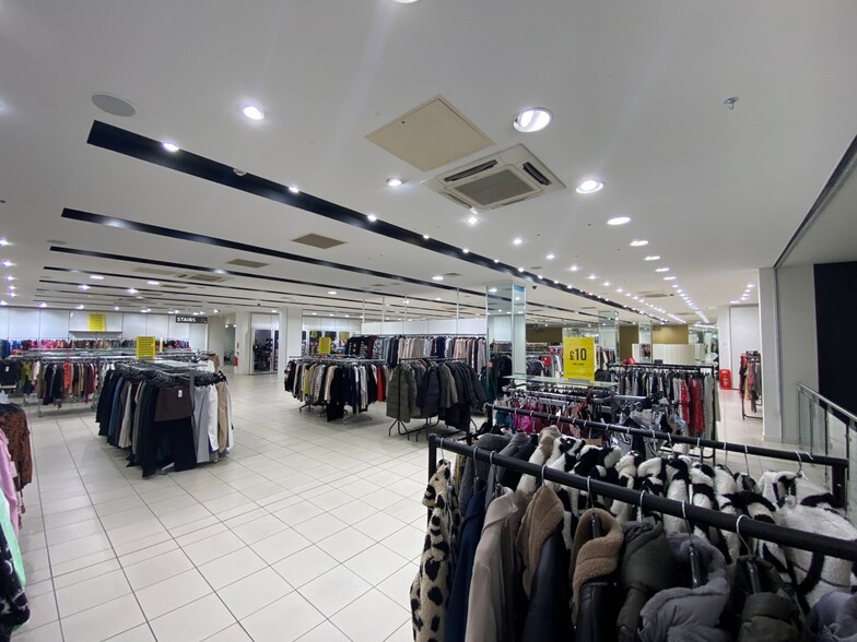 40-12 Port St, Stirling for lease - Building Photo - Image 3 of 13