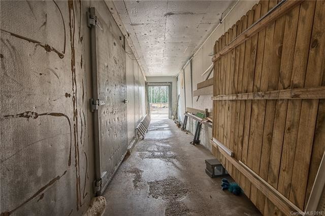 511 W Franklin Blvd, Gastonia, NC for sale Interior Photo- Image 1 of 19