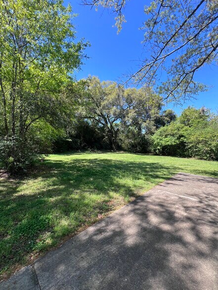 539 Parkwood Estates Dr, Charleston, SC à vendre - Photo du bâtiment - Image 2 de 2