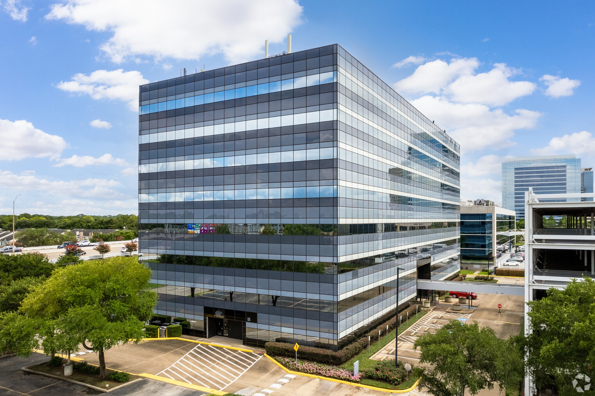 1250 W Sam Houston Pky, Houston, TX for lease Building Photo- Image 1 of 22