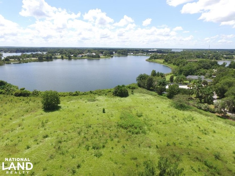 Guerrant St, Umatilla, FL à vendre - Photo principale - Image 1 de 1