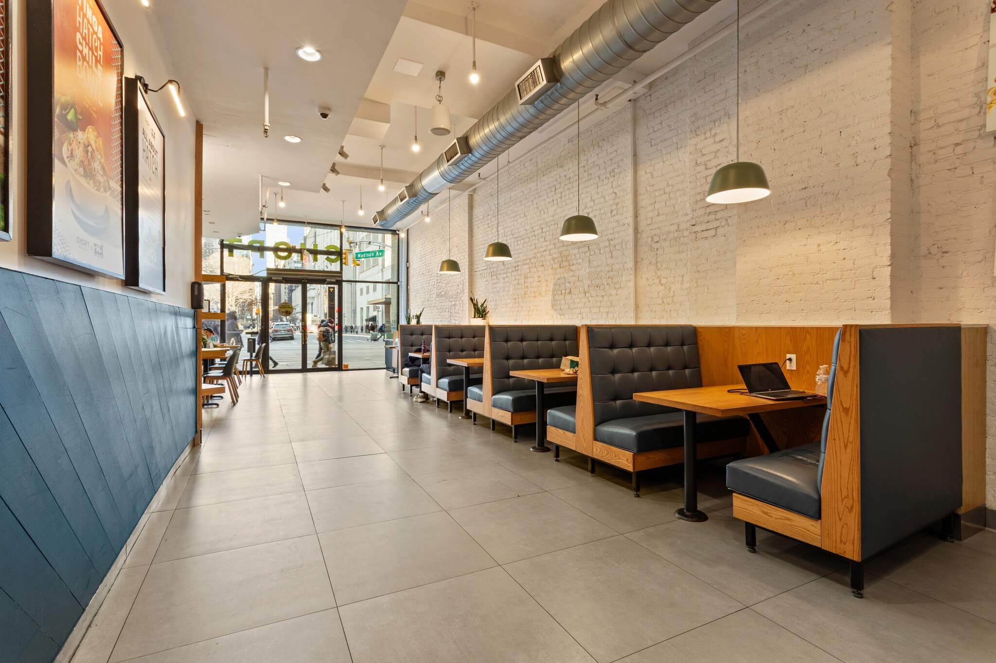 18 E 23rd St, New York, NY à louer Photo du bâtiment- Image 1 de 6