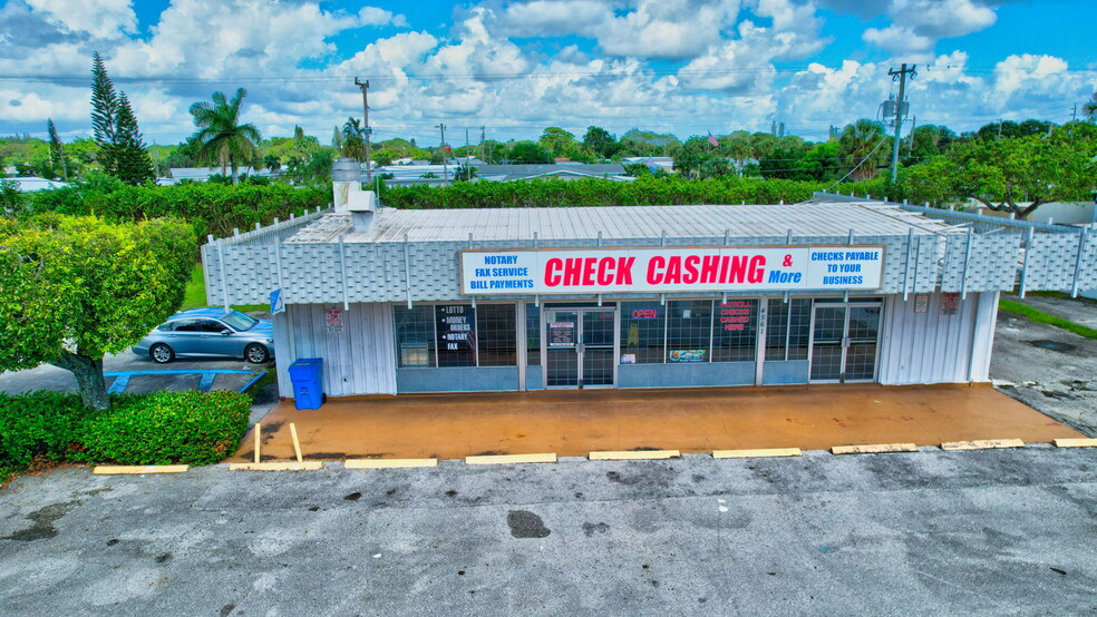 4561 W Atlantic Ave, Delray Beach, FL for sale - Building Photo - Image 3 of 45