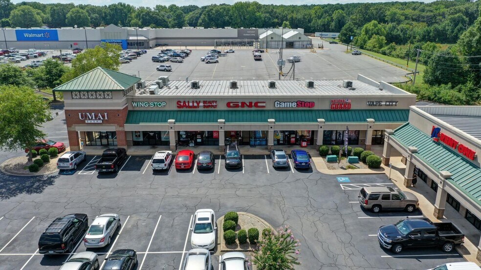 2030-2090 John Harden Dr, Jacksonville, AR à louer - Photo du bâtiment - Image 1 de 6