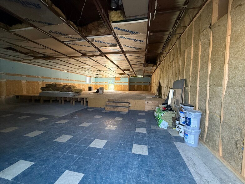 414 Union St, Luzerne, PA à louer - Photo du bâtiment - Image 3 de 8