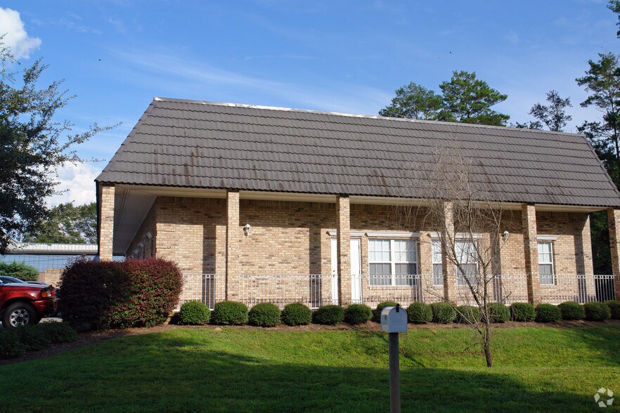 101 Hart St, Niceville, FL à louer - Photo du bâtiment - Image 2 de 3