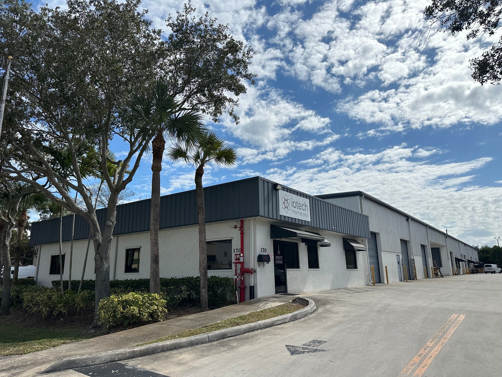 170 Commerce Rd, Boynton Beach, FL for lease Primary Photo- Image 1 of 3
