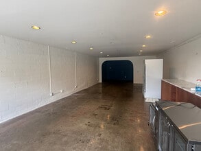 1601 Riverside Dr, Nashville, TN for lease Interior Photo- Image 2 of 7