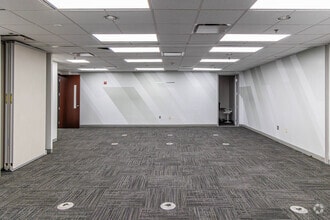 399 Campus Dr, Somerset, NJ for lease Interior Photo- Image 2 of 3