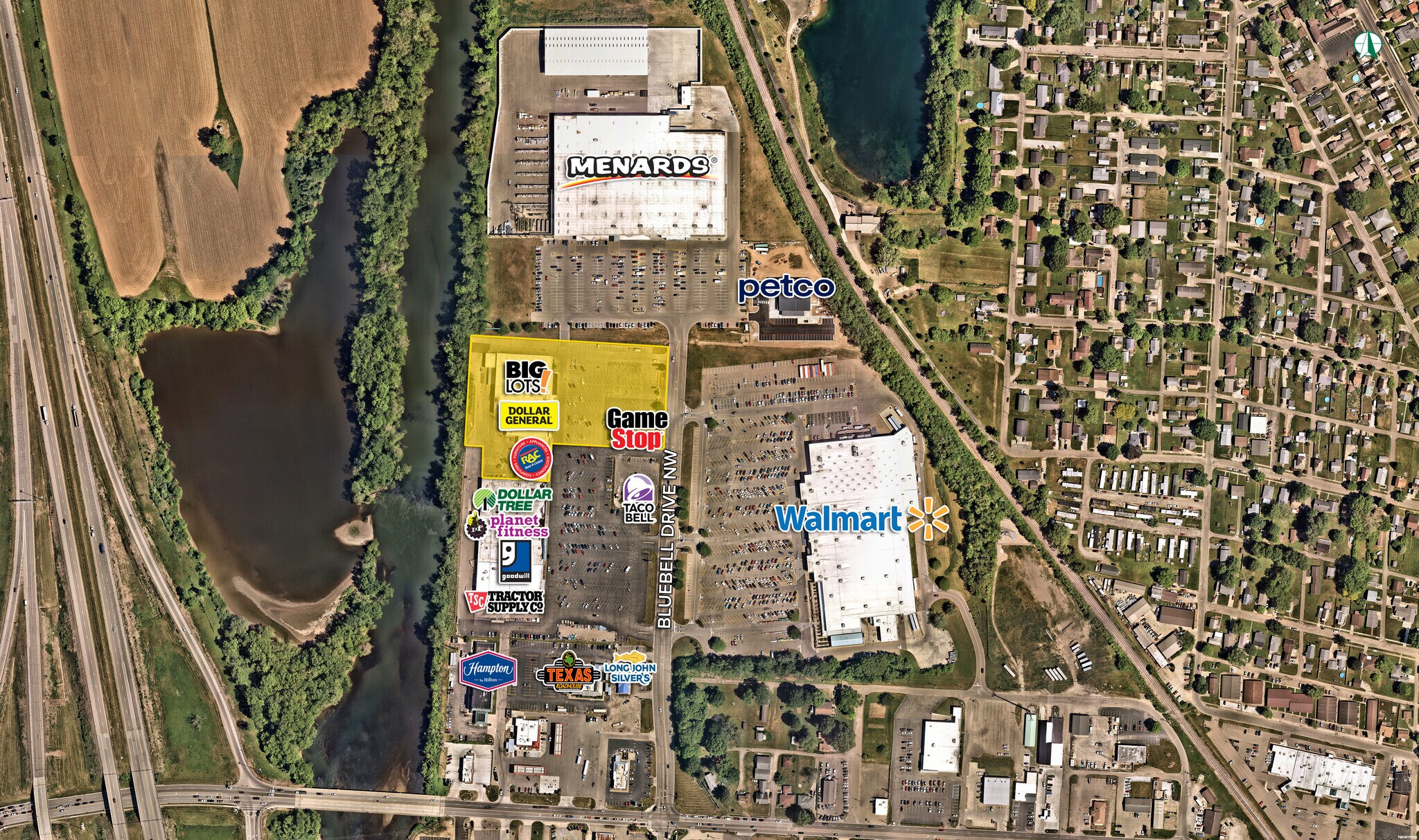 240-405 Bluebell Dr NW, New Philadelphia, OH à louer Photo du bâtiment- Image 1 de 6