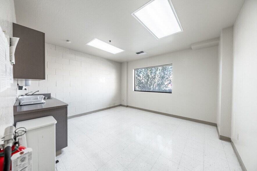 1665 Old Hot Springs Rd, Carson City, NV à louer - Photo intérieure - Image 3 de 15