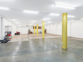 2-6 Whiting St, Artarmon à louer Photo intérieure- Image 1 de 7