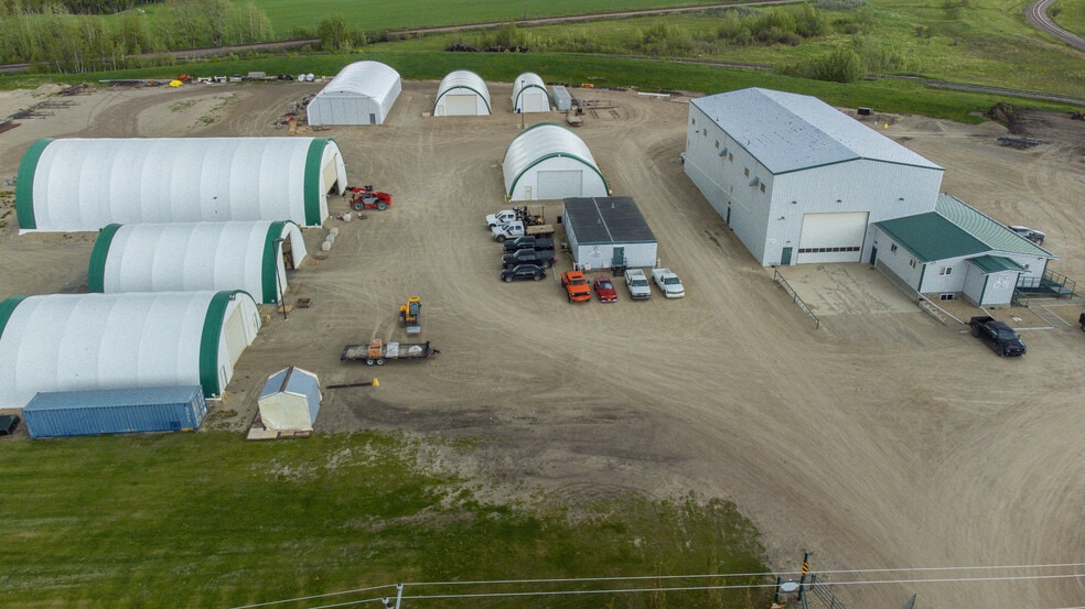 3001 - 23 Street, Didsbury, AB for sale - Primary Photo - Image 2 of 8