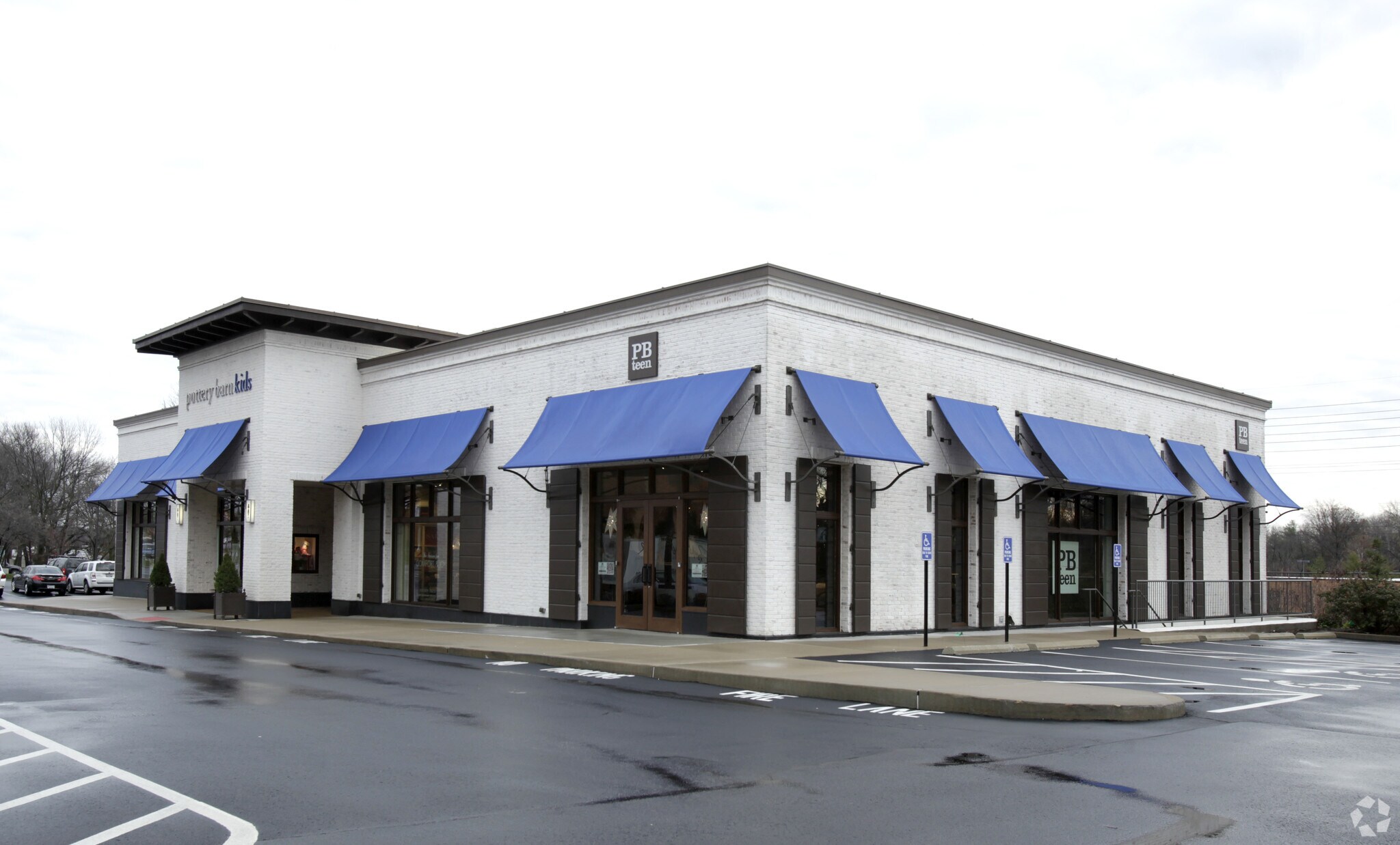 1745 S Lindbergh Blvd, Frontenac, MO à louer Photo principale- Image 1 de 3