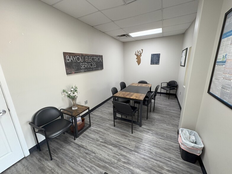 8036 Miller Road 2, Houston, TX for sale - Building Photo - Image 3 of 3