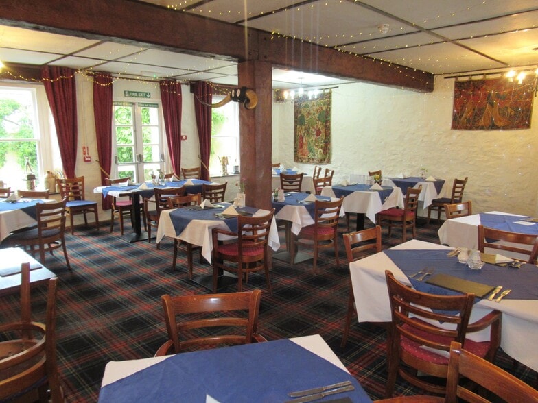 31-33 St Andrew St, Castle Douglas for sale - Building Photo - Image 3 of 12