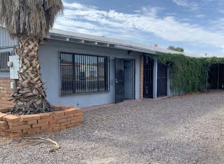 4164 N Flowing Wells Rd, Tucson, AZ à louer - Photo du bâtiment - Image 1 de 7