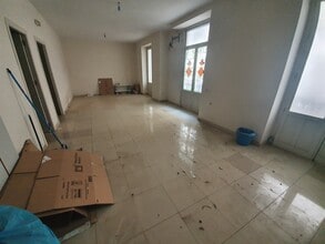 Bureau dans Sevilla, Sevilla à louer Photo intérieure- Image 1 de 13