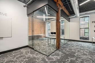 1209 Harney St, Omaha, NE à louer Photo intérieure- Image 2 de 15