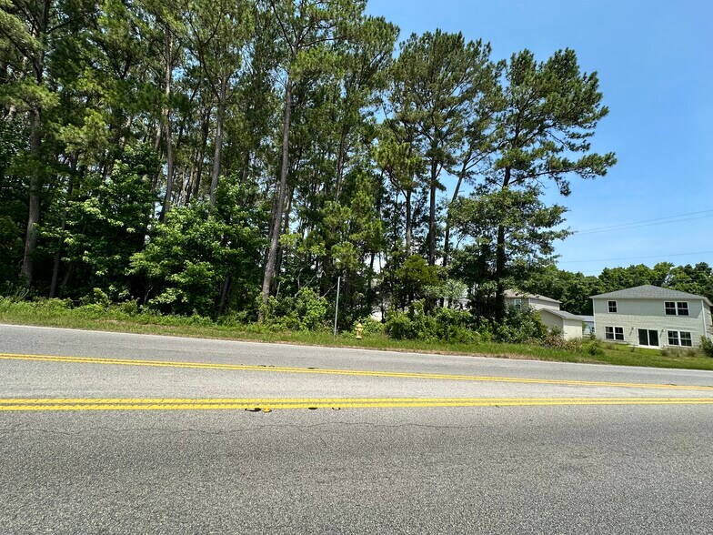 140 Castle Rock Rd, Beaufort, SC for sale - Building Photo - Image 2 of 9