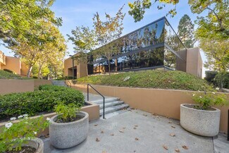 Plus de détails pour 23275 South Pointe Dr, Laguna Hills, CA - Bureau à louer