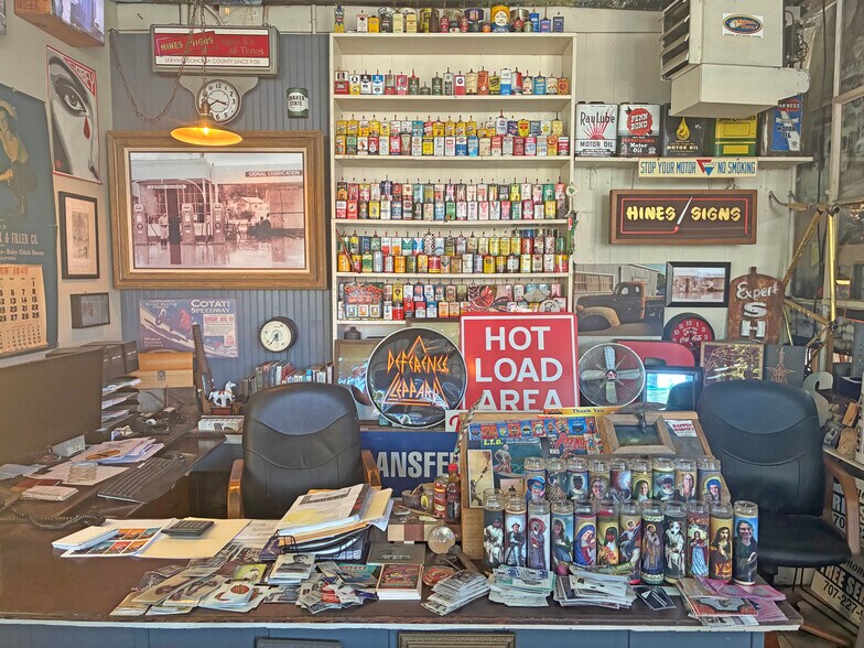 8225 OLD REDWOOD HIGHWAY COTATI, CA portefeuille de 3 propriétés à vendre sur LoopNet.ca - Photo intérieure - Image 2 de 20