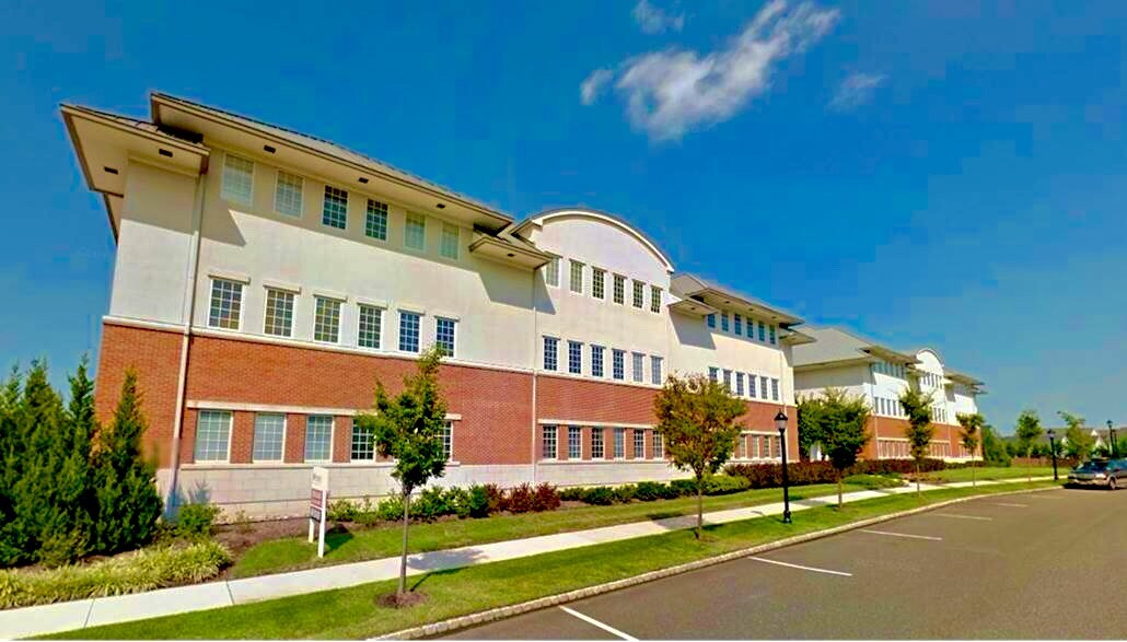 1 Union St, Robbinsville, NJ à louer Photo principale- Image 1 de 9