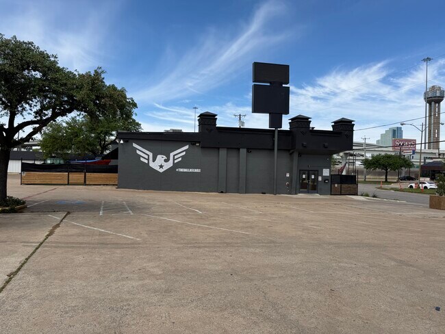 More details for 525 S Riverfront Blvd, Dallas, TX - Retail for Lease