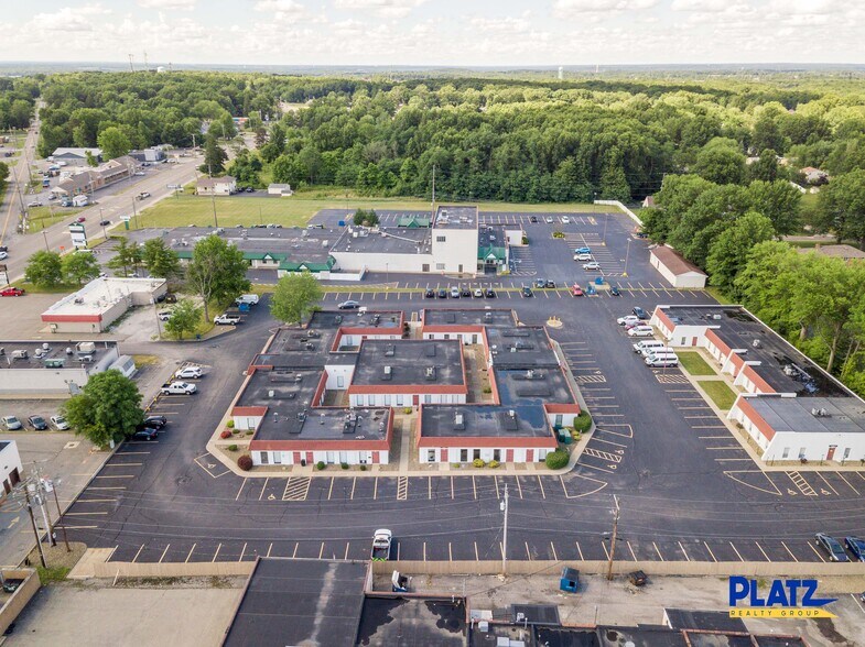 25 N Canfield Niles Rd, Youngstown, OH à louer - Photo du bâtiment - Image 3 de 10