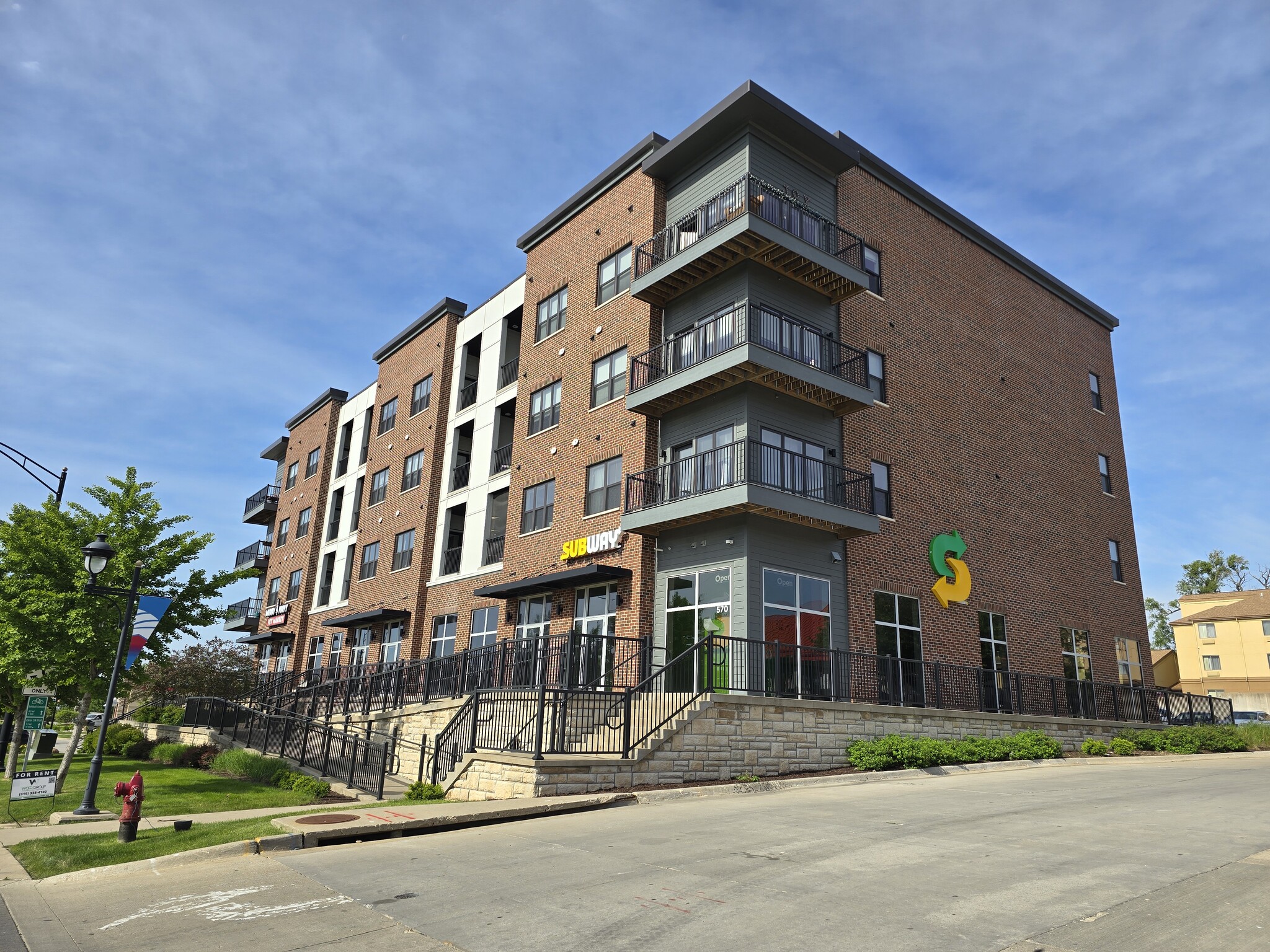 570 1st Ave, Coralville, IA for lease Building Photo- Image 1 of 8