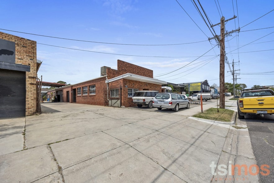30 Advantage Rd, Highett for sale - Building Photo - Image 2 of 17