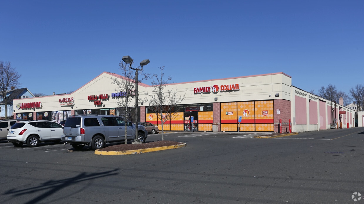 151-163 Orange Ave, West Haven, CT for lease Interior Photo- Image 1 of 1