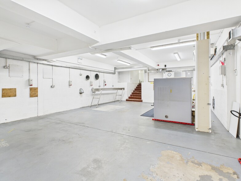 52B Menzies Rd, Aberdeen à vendre - Photo intérieure - Image 2 de 5