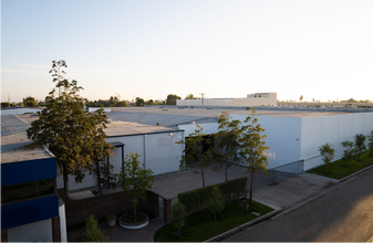 410 W Grove Ave, Orange, CA for lease Building Photo- Image 2 of 2