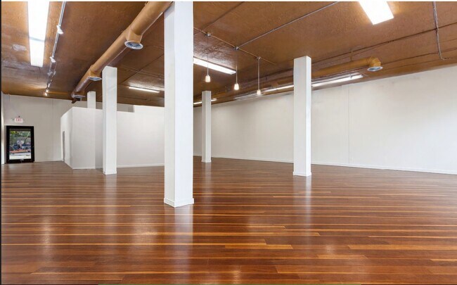 More details for 7222 Biscayne Blvd, Miami, FL - Retail for Lease