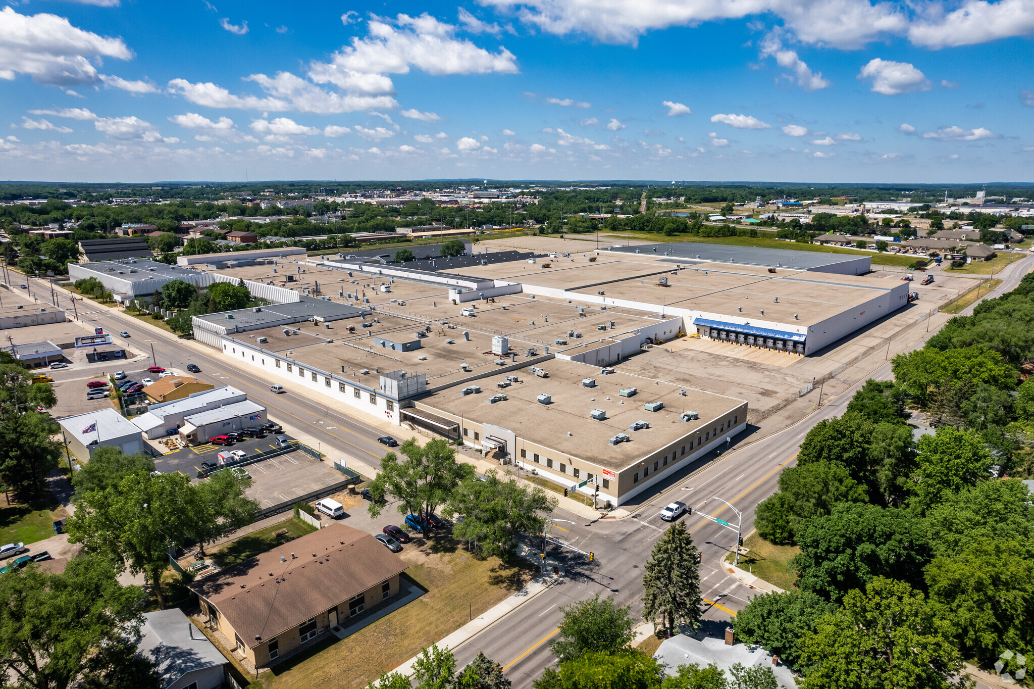 701 33rd Ave N, Saint Cloud, MN for lease Building Photo- Image 1 of 16