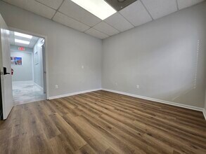 100A Central Ave, Goose Creek, SC for lease Interior Photo- Image 2 of 14