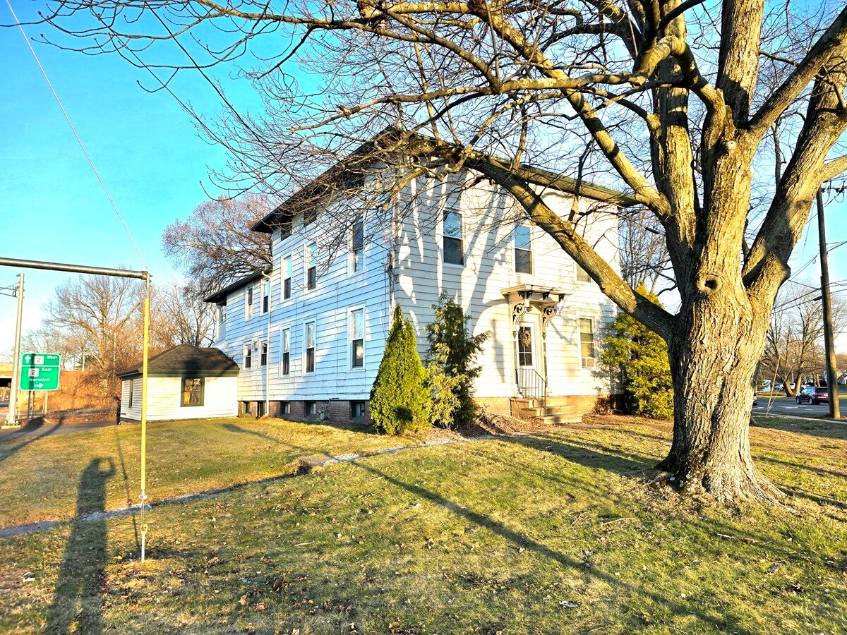 110 Main St, East Hartford, CT à vendre Photo principale- Image 1 de 20