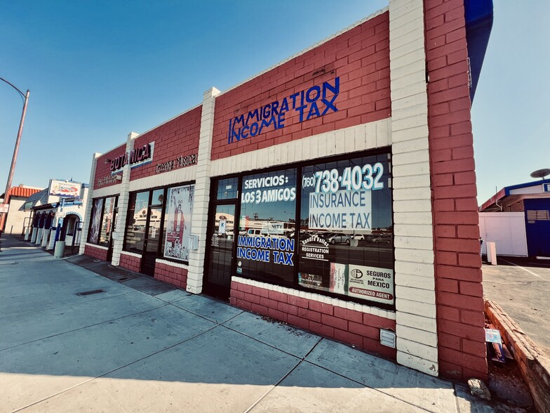 259 W Washington Ave, Escondido, CA for lease - Building Photo - Image 2 of 10