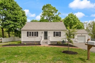 Plus de détails pour 32 Prince St, Danvers, MA - Bureau à louer